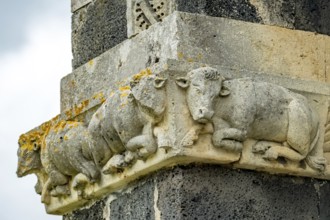 Sardinia, animal motifs cow capital, Santissima TrinitÃƒÂ di Saccargia, Romanesque church,