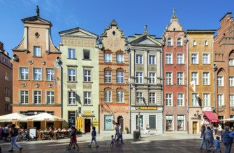 Long alley with gabled houses, GdaÅsk, Gdansk, Baltic Sea coast, Baltic Sea, pomorskie, Pomeranian