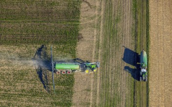 Aerial view, Tractor and agricultural spraying machine on a field, Paradiese, Soest, Soester Börde,