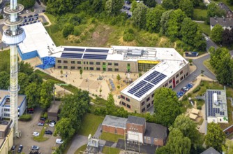 Aerial view, Kastanienallee primary school, Velbert (sturgeon) telecommunications tower, Velbert,