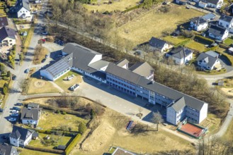 Aerial photo, KGS Kath. Grundschule Gerlingen, Gerlingen, Wenden, Sauerland, North