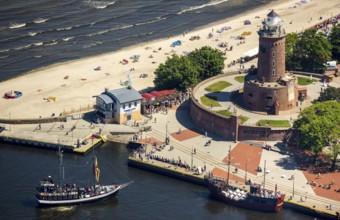 KoÅ'obrzeg, Kolobrzeg, lighthouse with bastion, Baltic Sea beach, Baltic Sea coast, Województwo