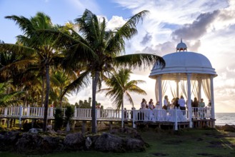 Wedding pavilion on the beach of Varadero with sunset in the hotel complex PARADISUS VARADERO
