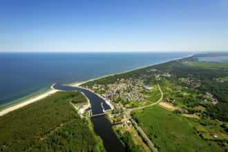 Beach west of KoÅ'obrzeg, Kolobrzeg, Rogowo, Baltic Sea coast, Województwo zachodniopomorskie,