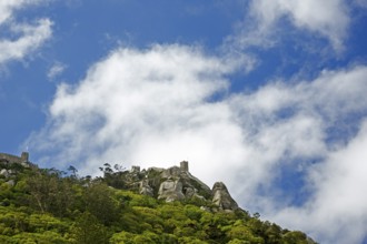 Castelo dos Mouros, Moorish Fortress, Sintra Cascais Natural Park, Grande Lisboa, Lisbon Region,