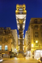 The most famous lift in Portugal Elevador do Município or Elevador da Biblioteca and Elevador de S.