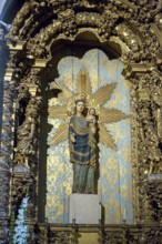 Mary with Jesus Altar, Da Sé Cathedral, Barredo Quarter, UNESCO World Heritage Site, Oporto, Porto