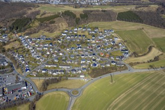 Aerial view, residential area Am Knick, housing estate at Selscheder Weg roundabout, Sundern,