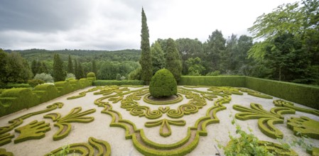 Baroque garden, palace gardens, Casa de Mateus, palace with large gardens, Arroios, Vila Real