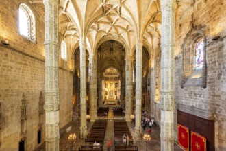 Nave, Mosteiro dos Jerónimos, UNESCO World Heritage Site, Lisbon, Lisbon District, Portugal
