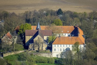 Aerial view, Cappenberg Castle, LWL Museum of Art and Culture with Catholic Collegiate Church