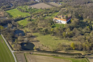 Aerial view, Cappenberg Castle in the forest area, LWL Museum of Art and Culture with Cappenberg