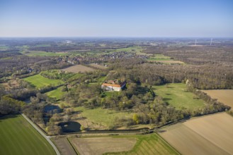 Aerial view, Cappenberg Castle in extensive landscape, LWL Museum of Art and Culture with Catholic
