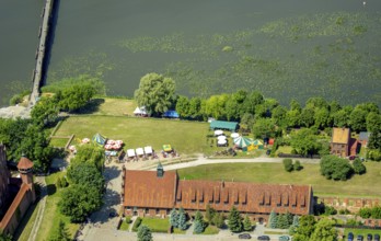 Malbork, Castle, Brick Gothic, River Nogat, City of Marienburg, Seat of the Grand Masters of the