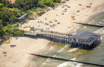 Mole, Restauracja Busola Ustronie Morskie, Ustronie Morskie, Henkenhagen, seaside resort on the