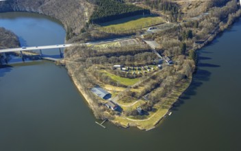 Aerial view, Biggesee dam and Kirchesohl peninsula, bridge Landesstraße L512, Olpe-Stadt, Olpe,