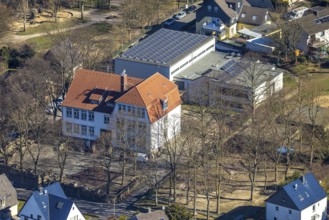 Aerial photo, Hüllbergschule and sports hall, Annen, Witten, Ruhr area, North Rhine-Westphalia,