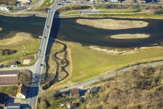 Aerial view, Ruhr bridge Wickede (Ruhr) over the river Ruhr with sandbanks, Mühlenbach meander,