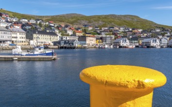 Ship landing stage with bollard, view of Honningsvåg, Finnmark, Norway, Scandinavia, Europe,