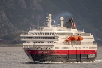 Ship MS Kong Harald, Bolga, Nordland, Norway, Scandinavia, Europe, adventure travel, tourism,