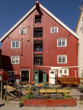 Storehouse, Trondheim, Trøndelag, Norway, Scandinavia, Europe, adventure travel, tourism,