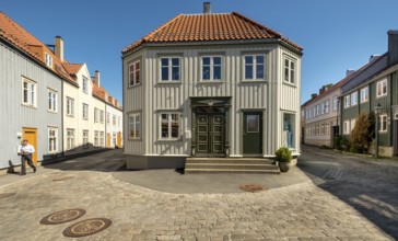 Residential buildings in the city centre, Nedre Bakklandet corner Nygata Street, Trondheim,