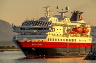 Ship MS Polarlys, harbour Molde, Møre og Romsdal, Norway, Scandinavia, Europe, adventure trip,
