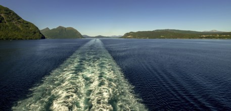 Foaming spray in the Storfjord, Ã˜rskog, Møre og Romsdal, Norway, Scandinavia, Europe, adventure