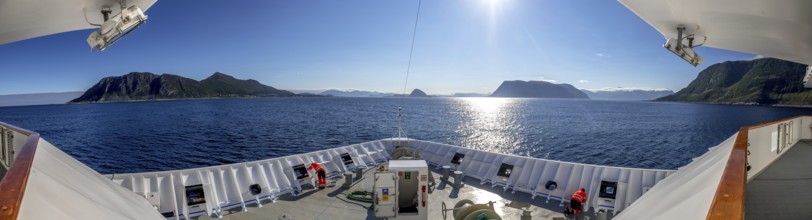 Ship bow, backlight, panorama, Godøya, Møre og Romsdal, Norway, Scandinavia, Europe, adventure