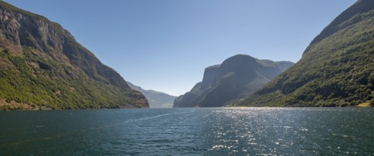 Fjord, Nærøyfjorden, Flåm, Gudvangen, mountains, trees, blue sky, Undredal, Sogn og Fjordane,
