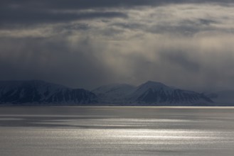 Clouds, sunspot, sea, mountains, Longyearbyen, Spitsbergen, Svalbard