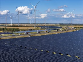 86, 5 MW peak ground-mounted photovoltaic systems, from RWE, with over 141, 000 solar modules, on a