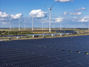 86, 5 MW peak ground-mounted photovoltaic systems, from RWE, with over 141, 000 solar modules, on a
