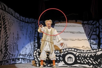 Dieter Hallervorden at the photo rehearsal for the play 'Der eingebildet Kranke' at the palace