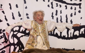 Dieter Hallervorden at the photo rehearsal for the play 'Der eingebildet Kranke' at the palace