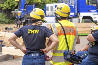Emergency services at a major exercise lasting several days, FÜLEX25, organised by the THW, Federal