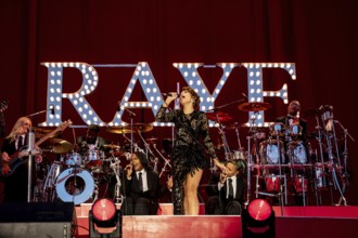 Raye at the Superbloom Festival, Day 1 at the Olympiapark, Munich, 30/08/2025