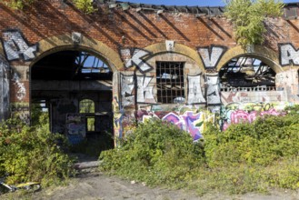 Old locomotive shed at MDR S-Bahn station, Leipzig, Saxony, Germany, 26 August 2025 < english> Old