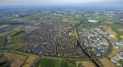 Aerial view, overview residential area Olfen, surrounded by meadows and fields, on the right Alte