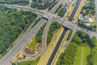 Aerial view, motorway junction Oberhausen-Zentrum and motorway bridges, motorway A42 and federal