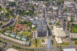 Aerial view, Bahnhofstraße and Technical Town Hall, Reinhold-Krohn-Park and Seniorenzentrum Gute