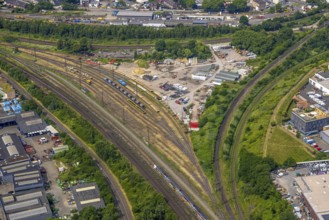 Aerial view, building yard in the railway triangle Hansastrasse, Oberhausen, Ruhr area, North