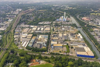 Aerial view, commercial area Buschhausener Straße at the Rhine-Herne-Canal, behind GMVA Niederrhein