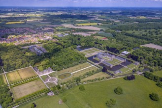Aerial view, Nordkirchen Castle and Castle Park, Oranienburg, Orangery, former residence of the