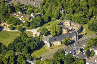 Aerial view, Broich Castle, historical sight, behind Heinrich-Thöne Adult Education Centre VHS,