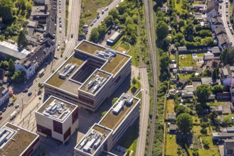 Aerial view, Hochschule Ruhr West - Campus Mülheim, dead end of the Ruhr RS1 cycle highway behind