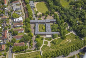 Aerial view, Otto-cock-Gymnasium, roof with solar panels, Sodingen, Herne, Ruhr area, North