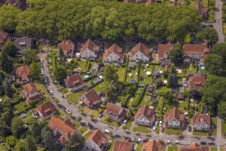 Aerial view, miners' housing estate Teutoburgia with red roofs, houses and gardens, Börnig, Herne,