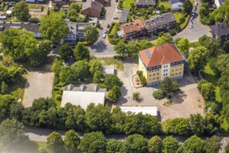 Aerial photo, primary school Vellwigstraße, Börnig, Herne, Ruhr area, North Rhine-Westphalia,