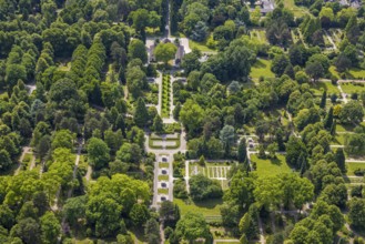Aerial view, South cemetery with chapel and green area cemetery, Sodingen, Herne, Ruhr area, North